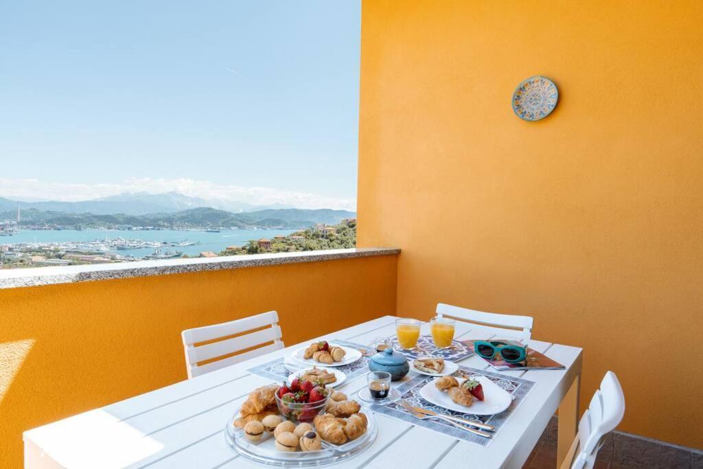 Piccapiana Sea View Attic Flat Apartment La Spezia Exterior photo